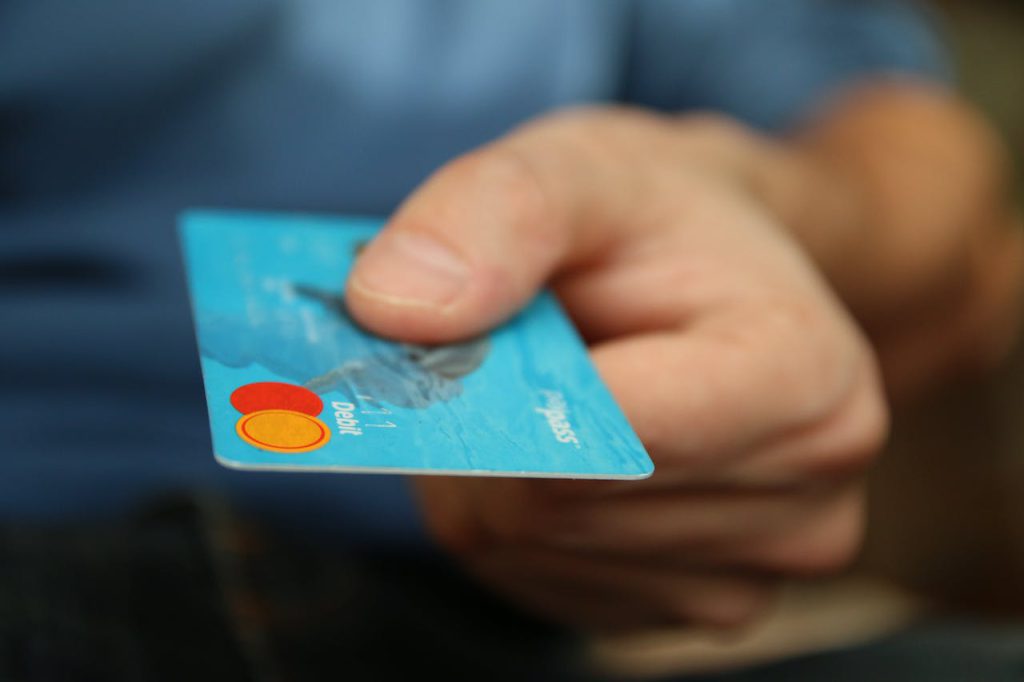 przelew na revolut